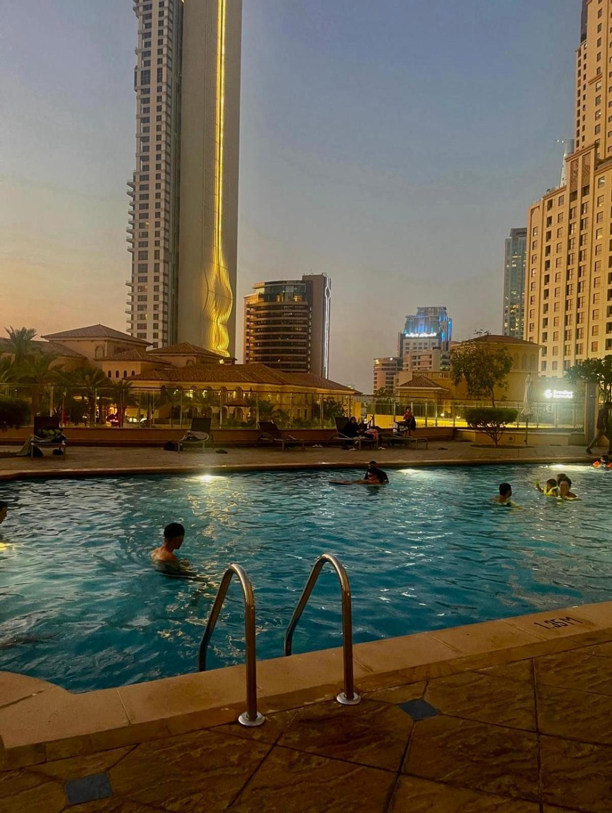فندق Four Stars Dubai Marina Jbr المظهر الخارجي الصورة