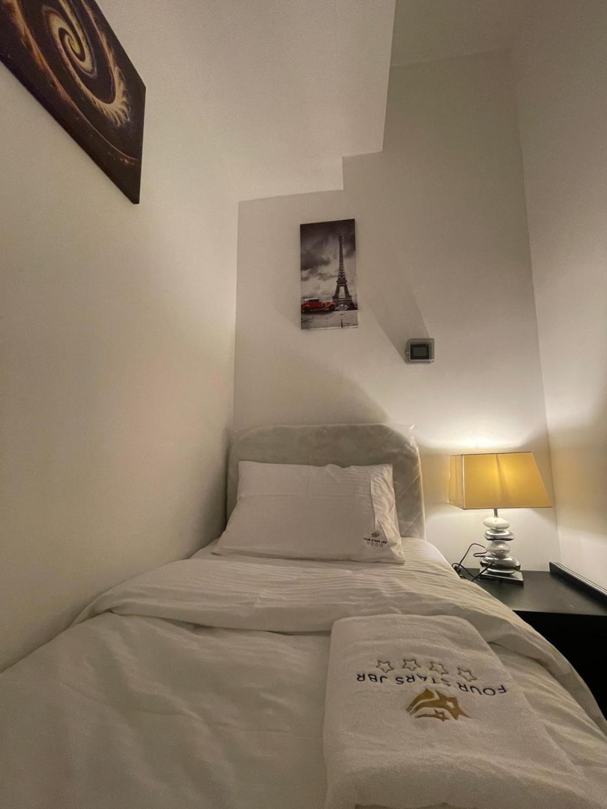 فندق Four Stars Dubai Marina Jbr المظهر الخارجي الصورة