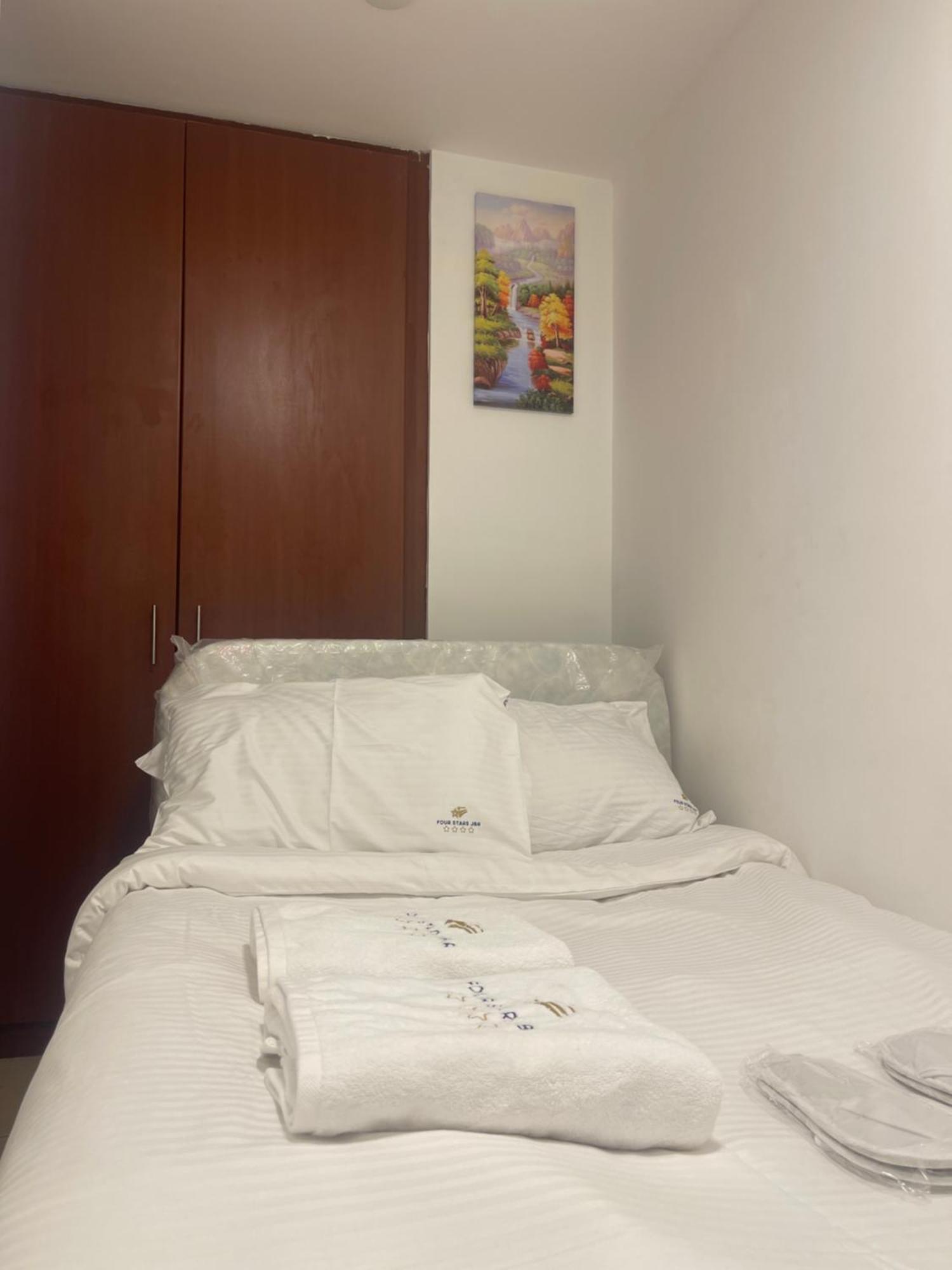 فندق Four Stars Dubai Marina Jbr المظهر الخارجي الصورة
