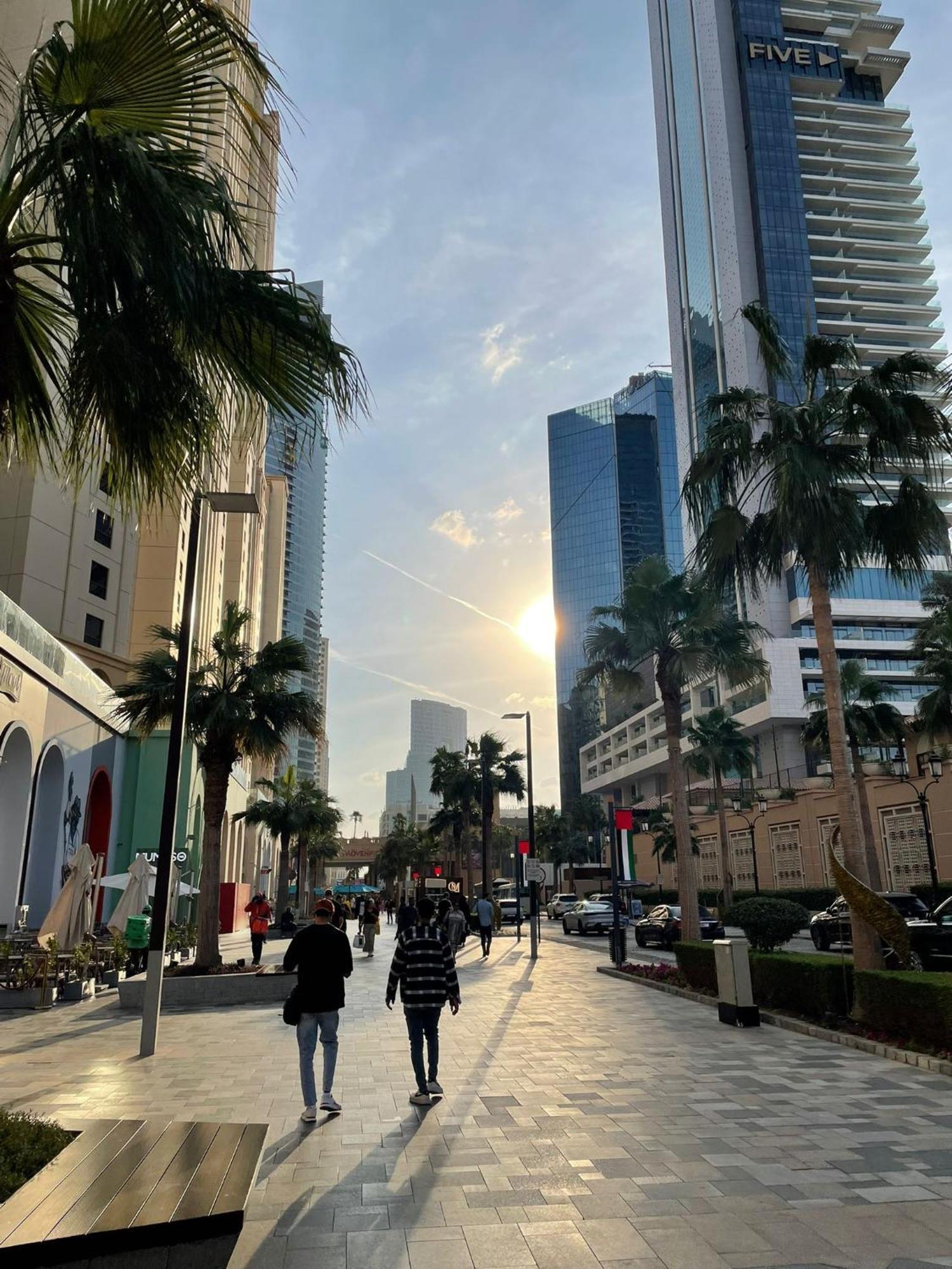 فندق Four Stars Dubai Marina Jbr المظهر الخارجي الصورة