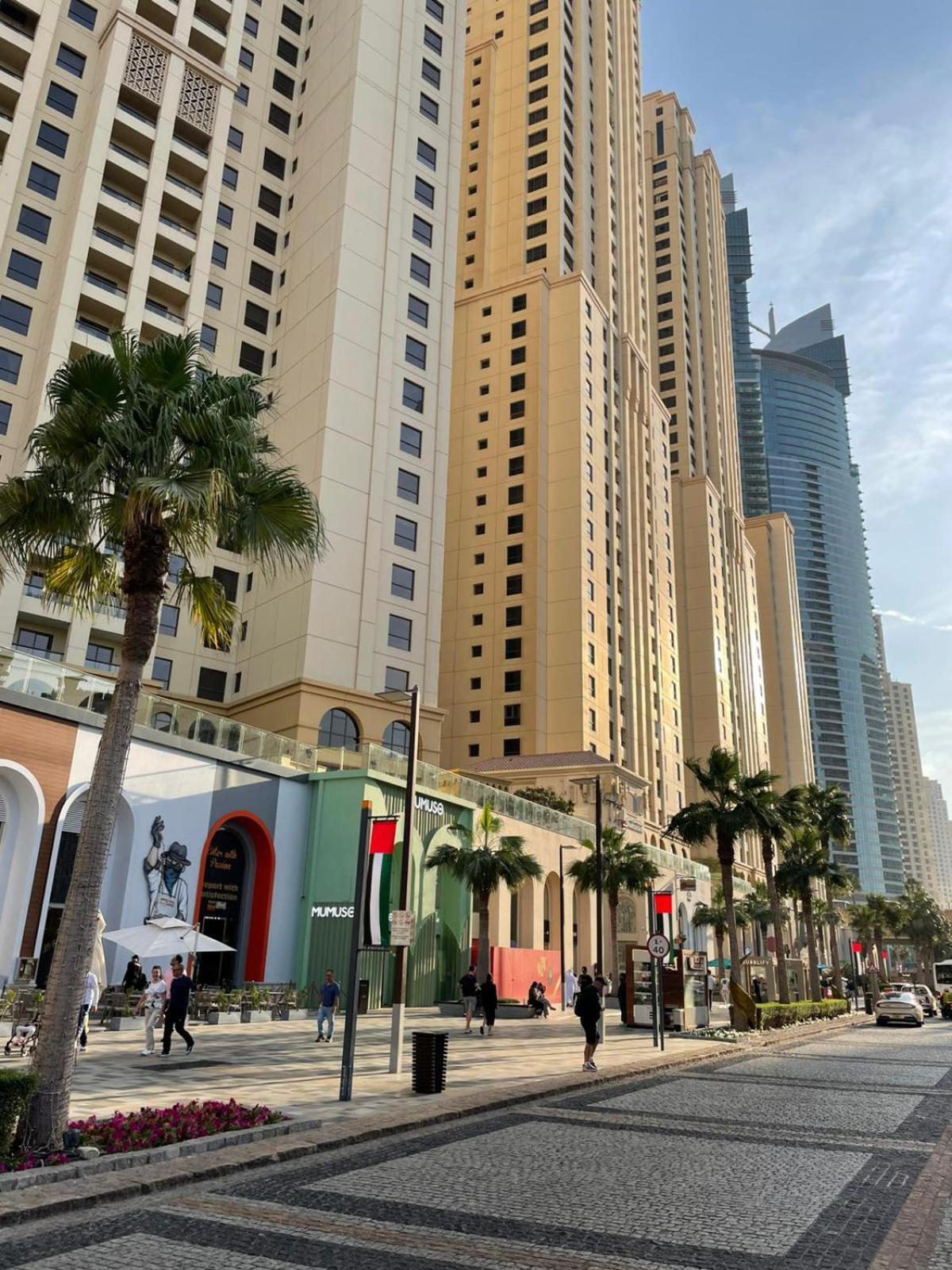 فندق Four Stars Dubai Marina Jbr المظهر الخارجي الصورة