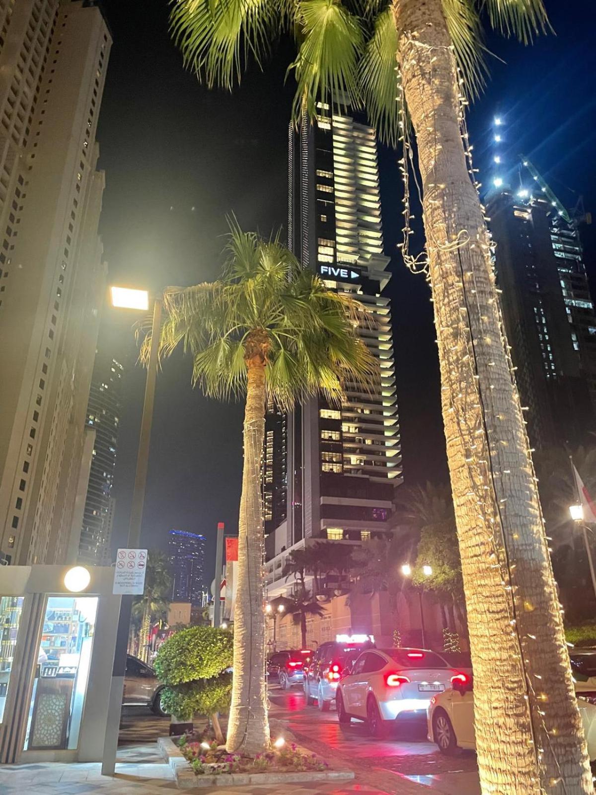 فندق Four Stars Dubai Marina Jbr المظهر الخارجي الصورة